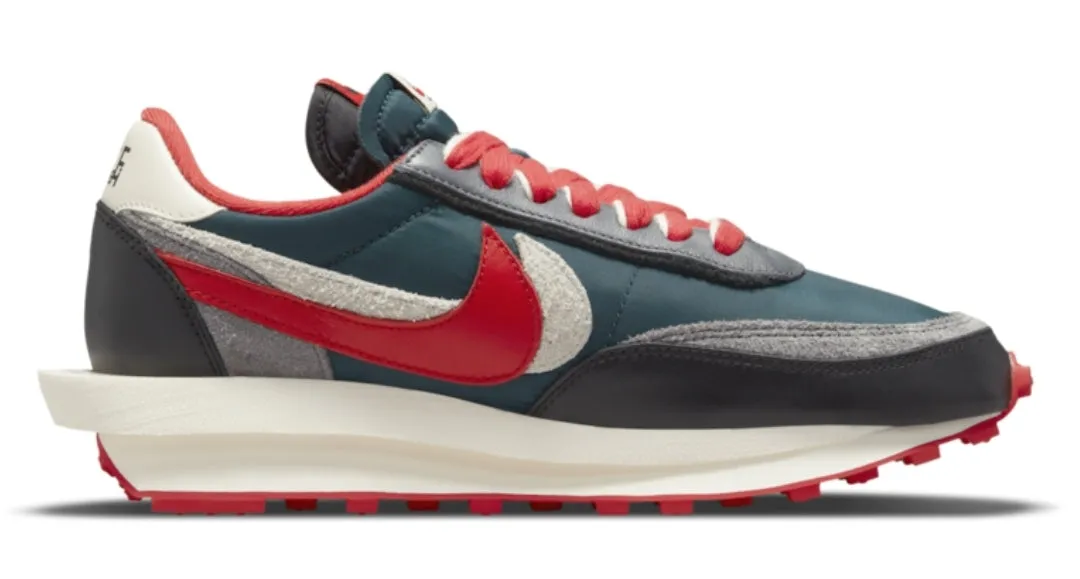 Baskets Nike LDWaffle Midnight Spruce X  sacai x Undercover
